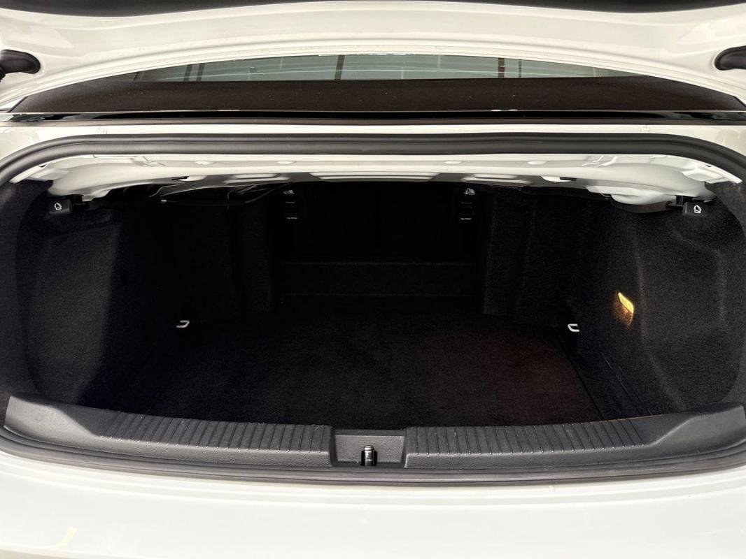 Volkswagen T-Roc - Photo 31