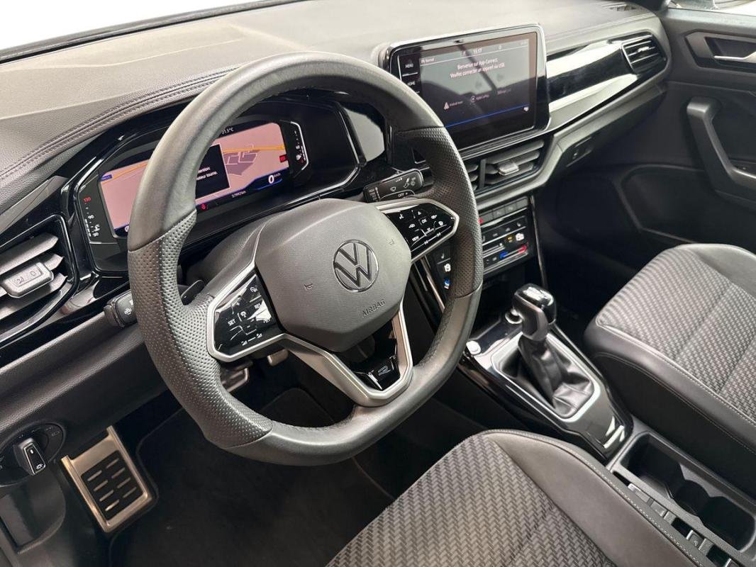 Volkswagen T-Roc - Photo 9