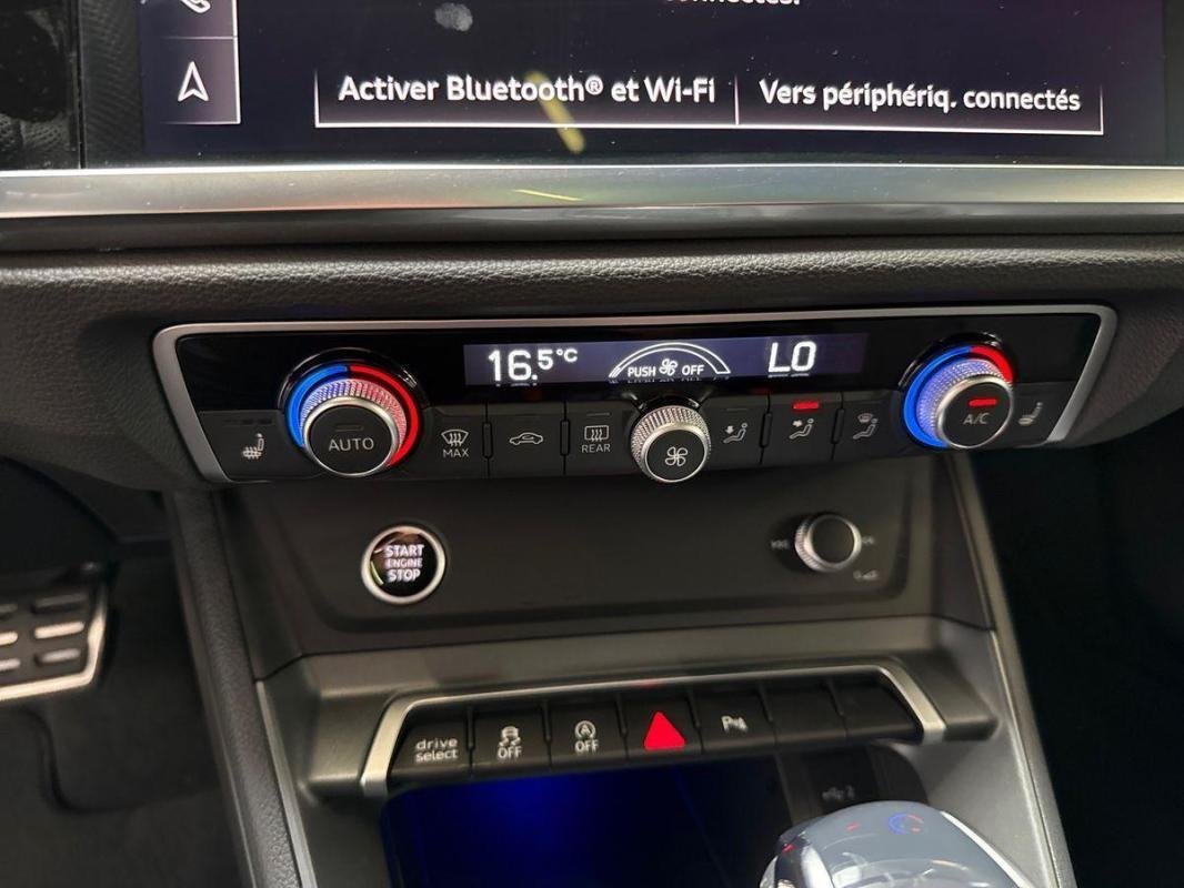 Audi Q3 - Photo 19
