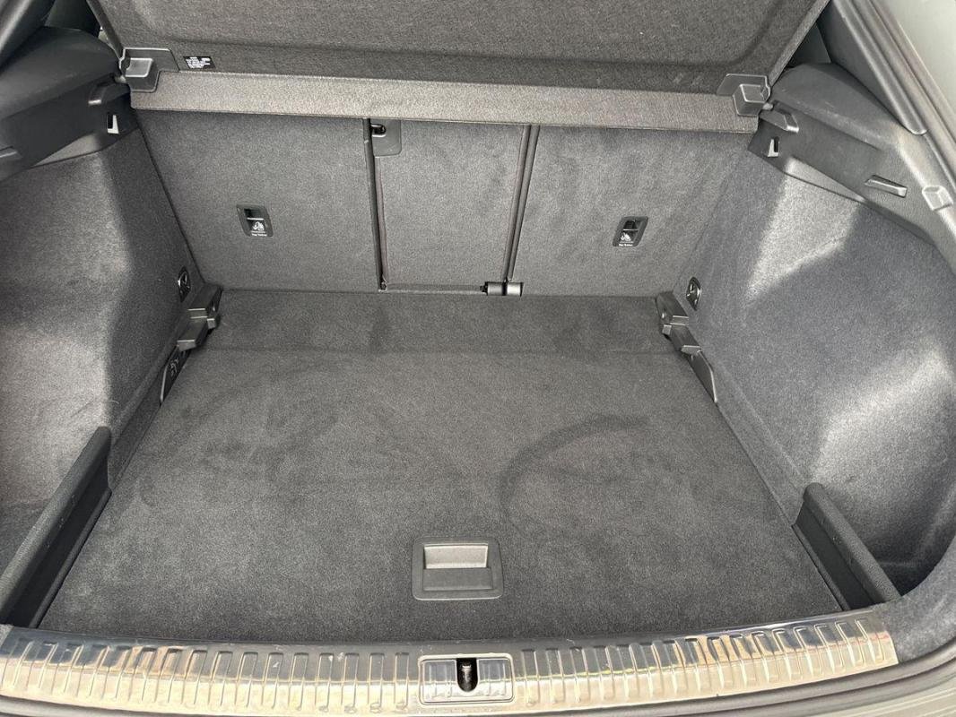 Audi Q3 - Photo 31
