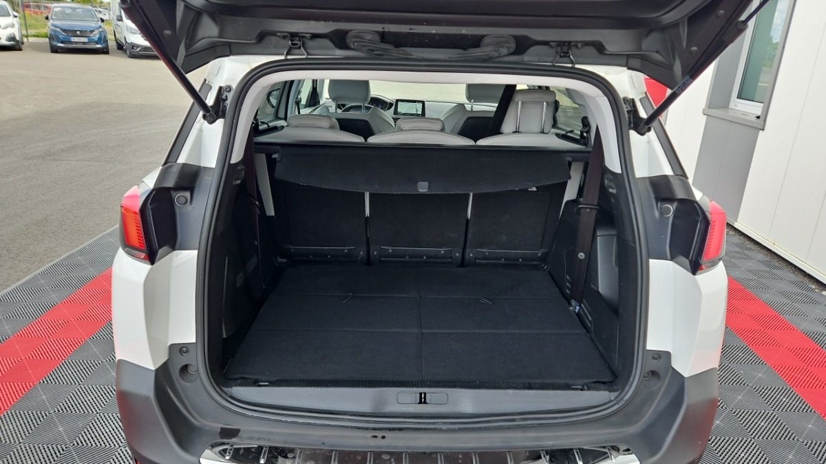 Peugeot 5008 - Photo 11