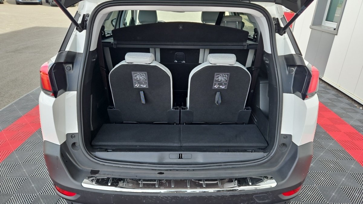 Peugeot 5008 - Photo 12