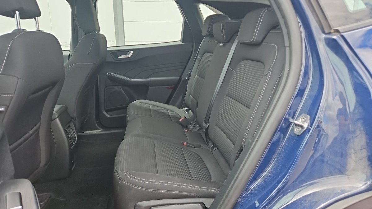Ford Kuga - Photo 10