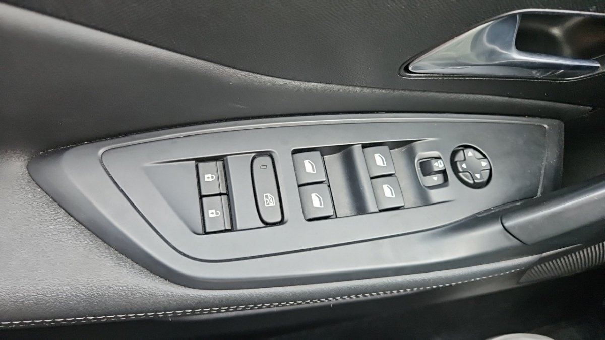Peugeot 308 - Photo 26