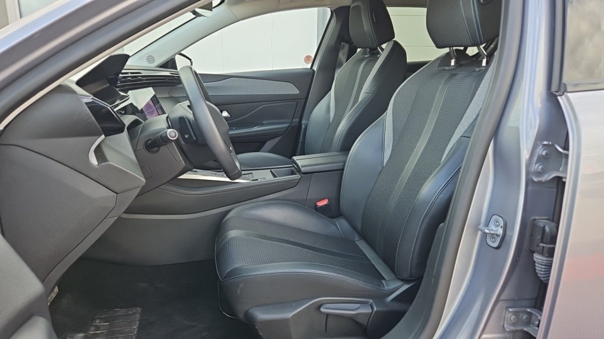 Peugeot 308 - Photo 9