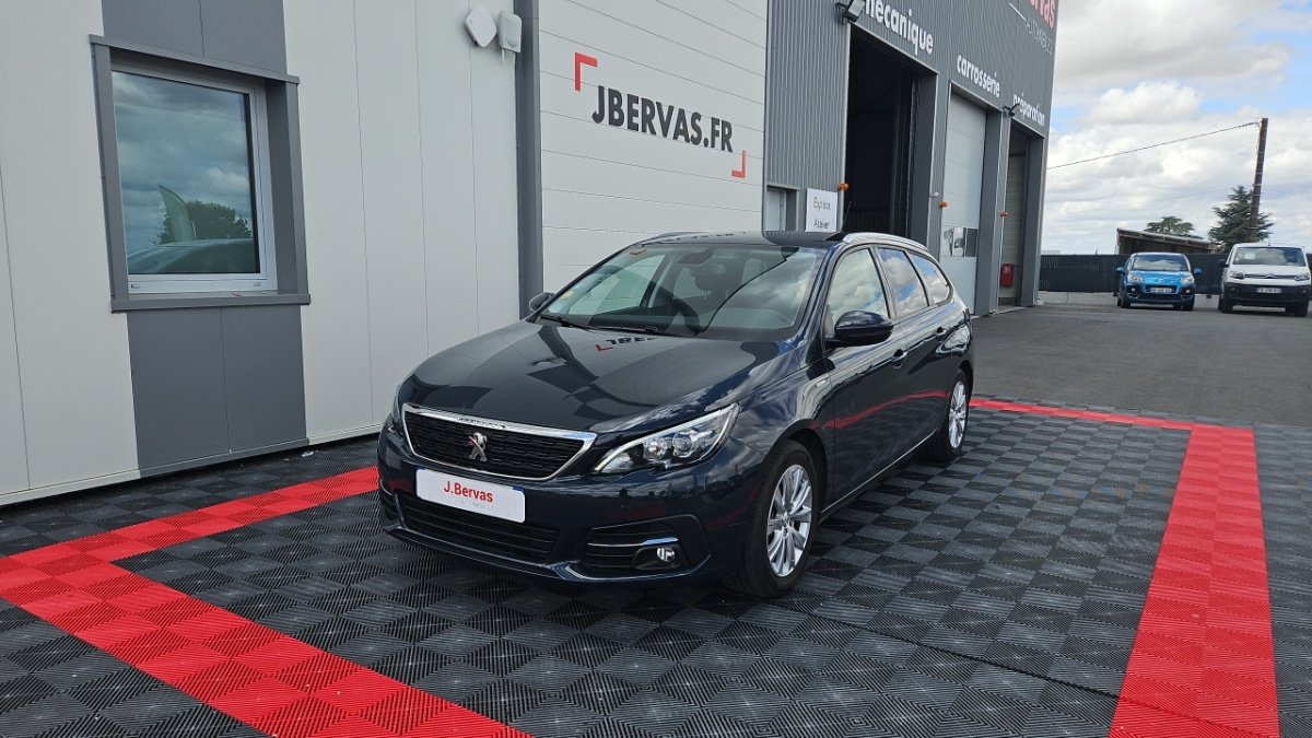 Peugeot 308 SW - Photo 1