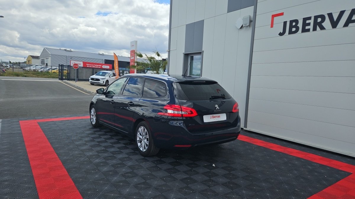 Peugeot 308 SW - Photo 3