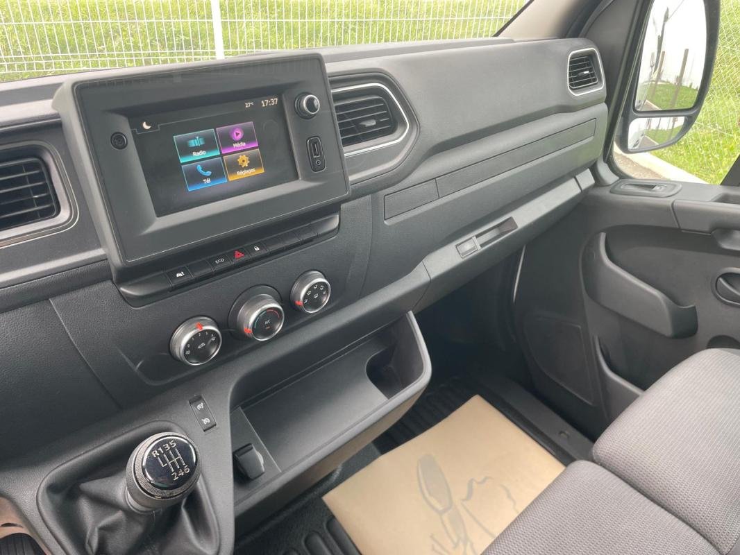 Renault Master - Photo 11