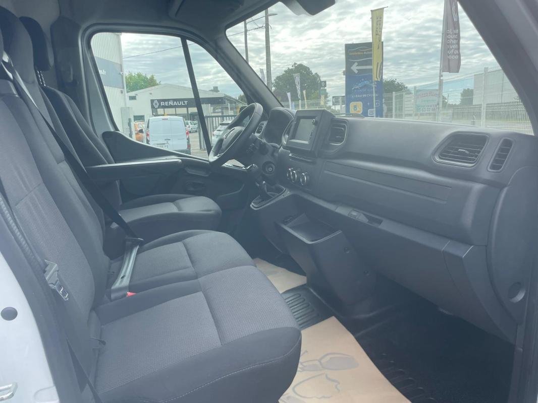 Renault Master - Photo 15