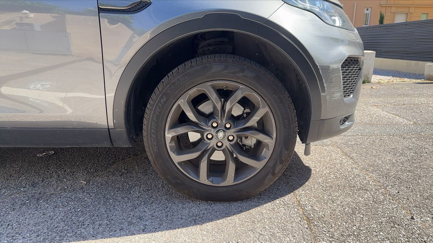 Land Rover Discovery Sport - Photo 17