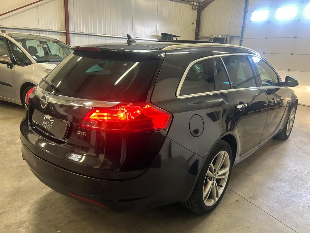 Opel Insignia Sports Tourer - Photo 4