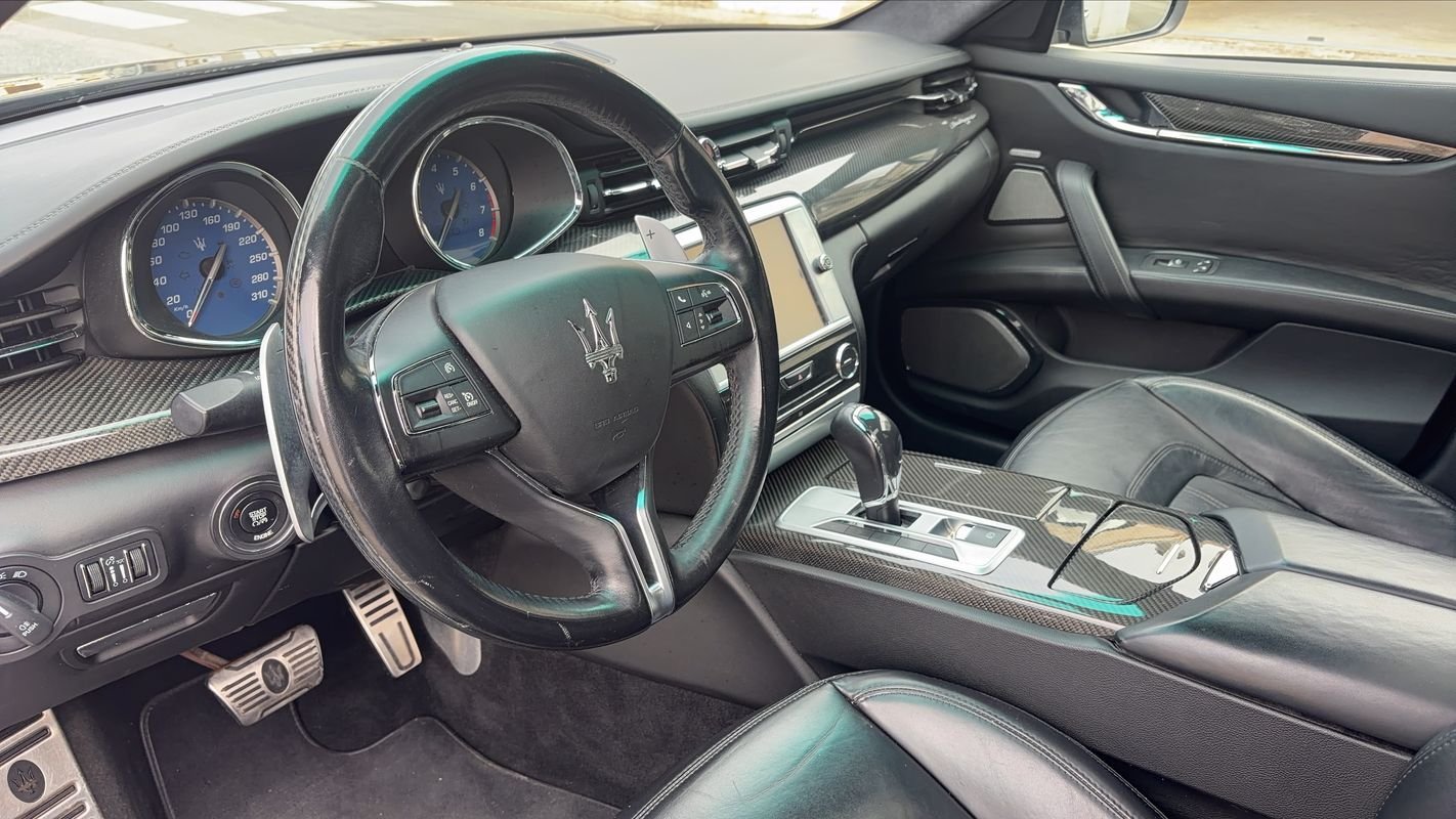Maserati Quattroporte - Photo 8