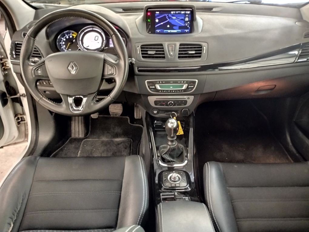 Renault Mégane - Photo 3