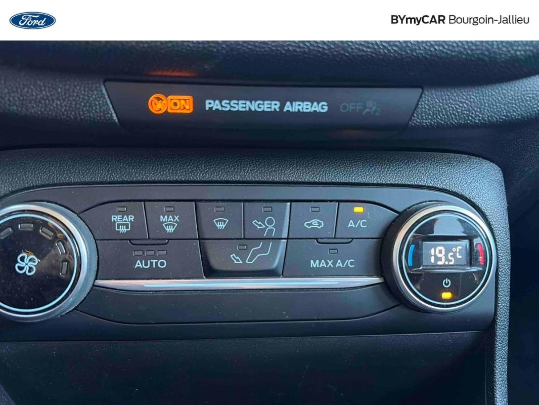 Ford Fiesta - Photo 16