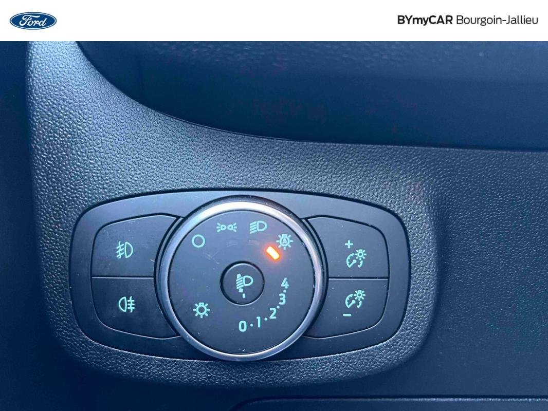 Ford Fiesta - Photo 19