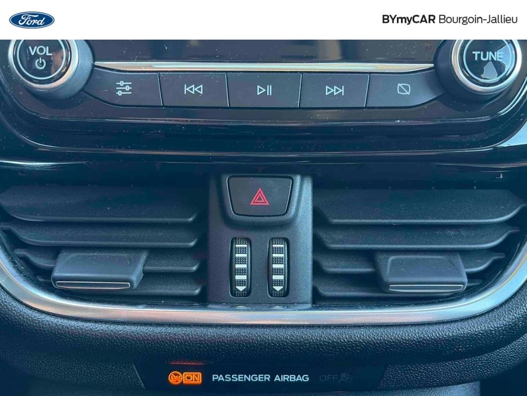 Ford Fiesta - Photo 20