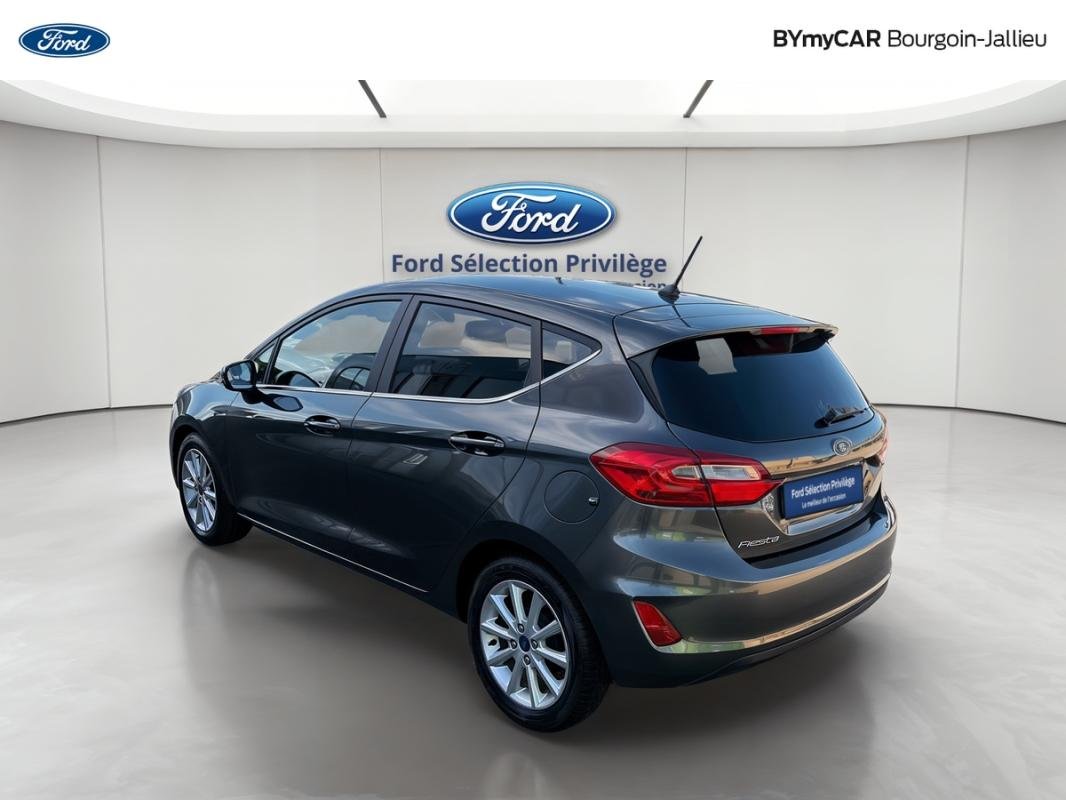 Ford Fiesta - Photo 3