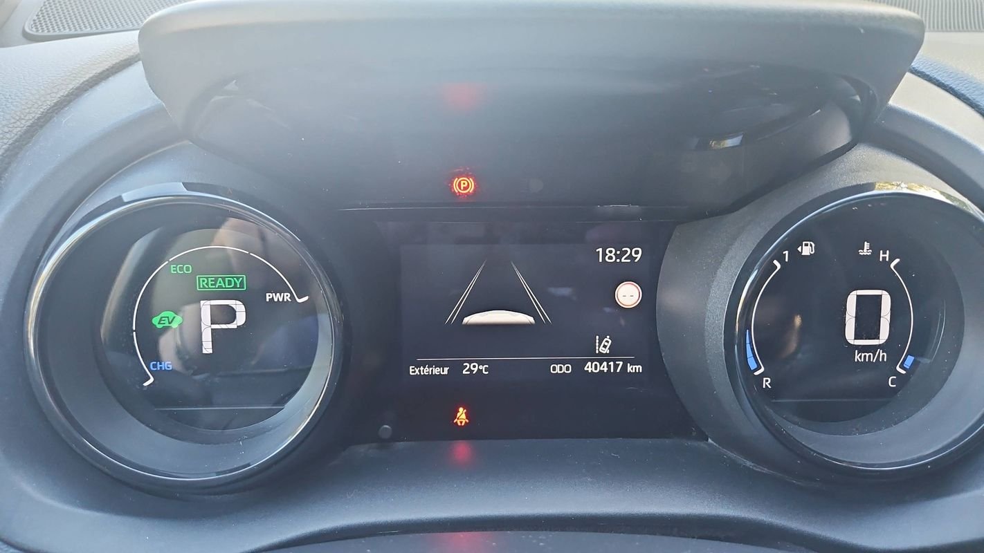 Toyota Yaris - Photo 13