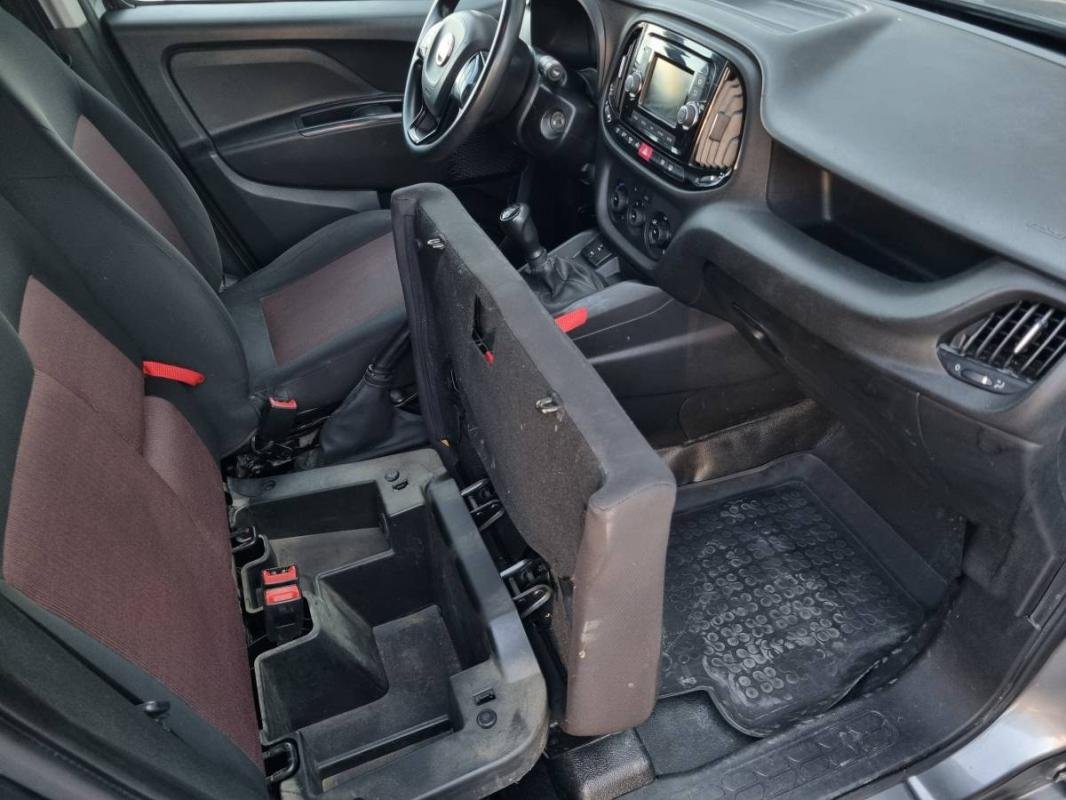 Fiat Doblo Cargo - Photo 20