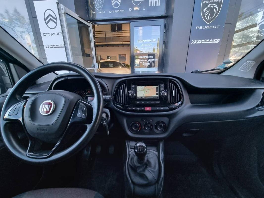 Fiat Doblo Cargo - Photo 4