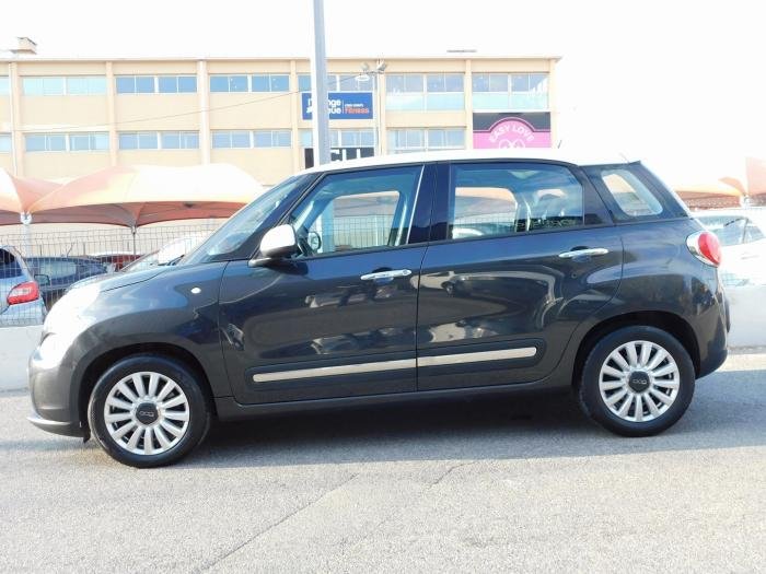 Fiat 500L - Photo 7