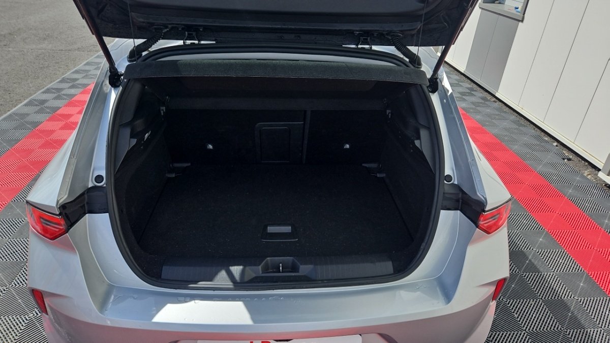 Opel Astra - Photo 22