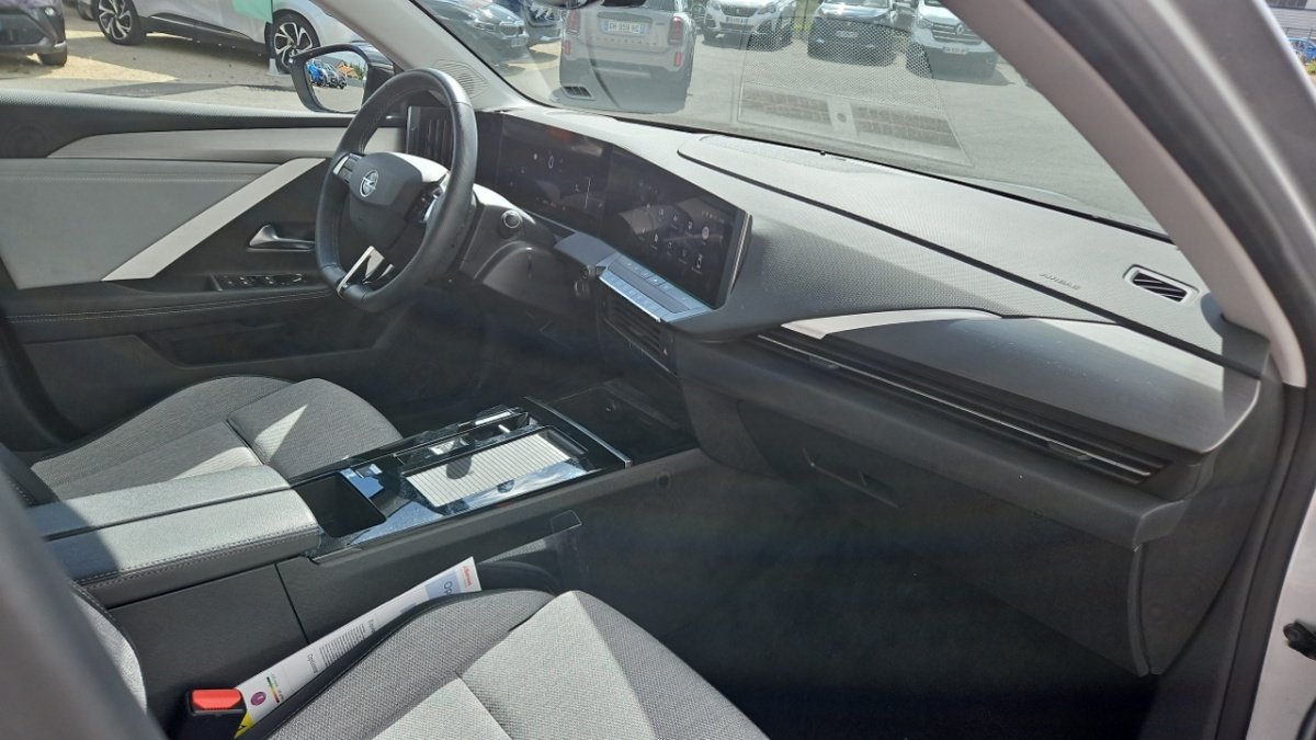 Opel Astra - Photo 23