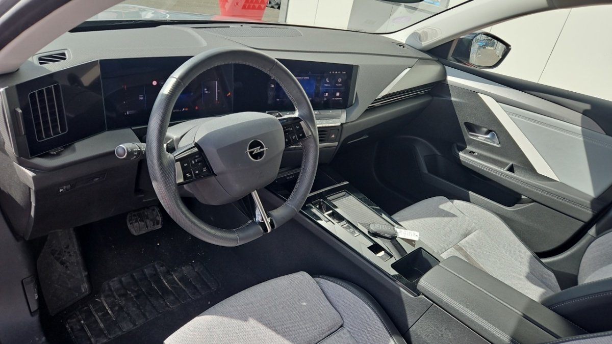 Opel Astra - Photo 8
