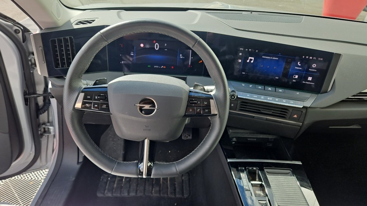 Opel Astra - Photo 9