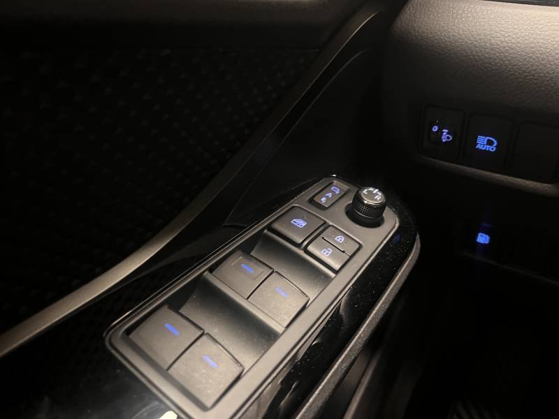 Toyota C-HR - Photo 25