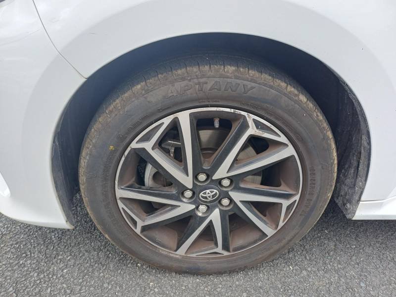 Toyota Yaris - Photo 11