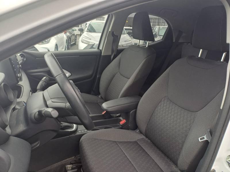 Toyota Yaris - Photo 18