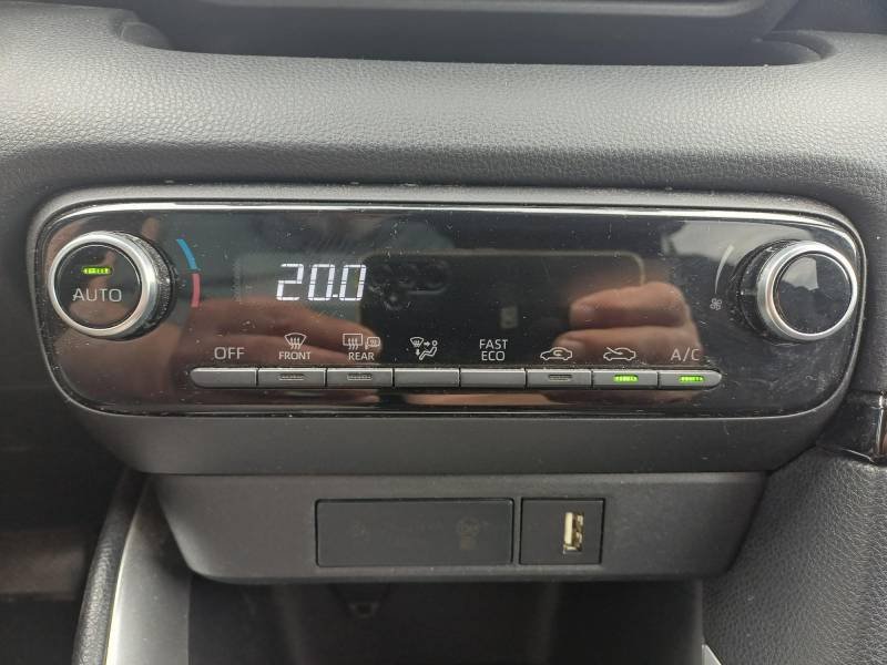 Toyota Yaris - Photo 29