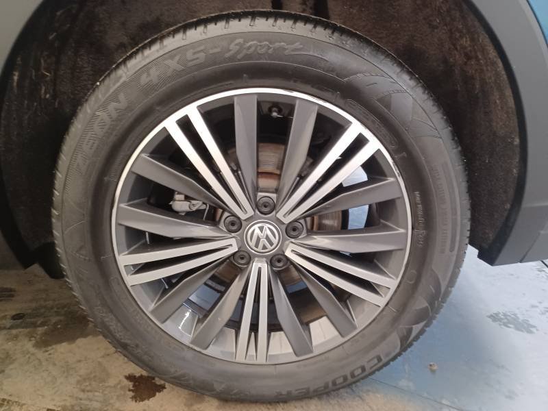 Volkswagen Tiguan Allspace - Photo 8