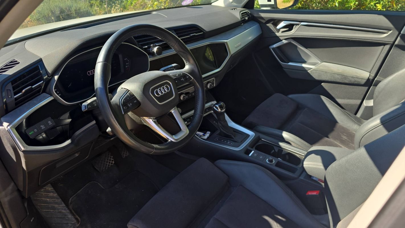 Audi Q3 - Photo 8