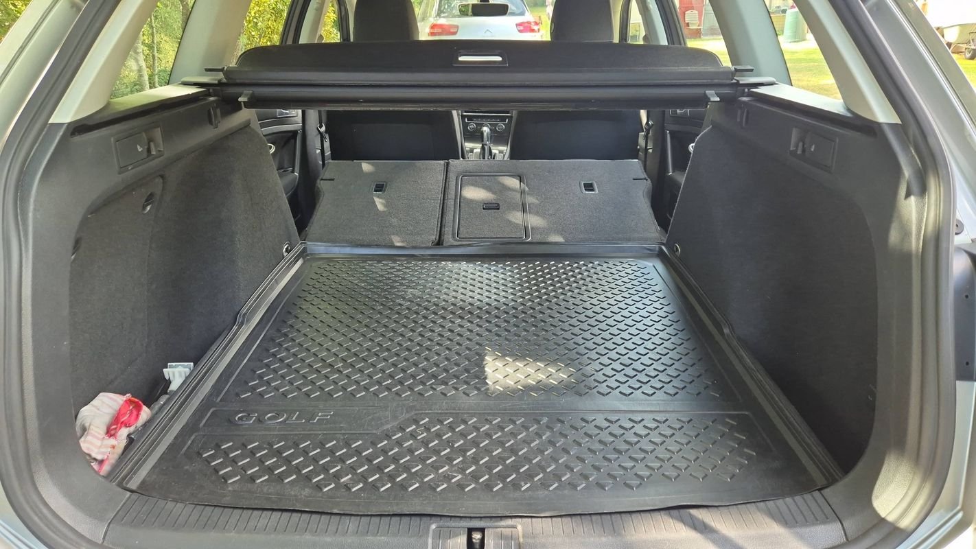 Volkswagen Golf SW - Photo 25
