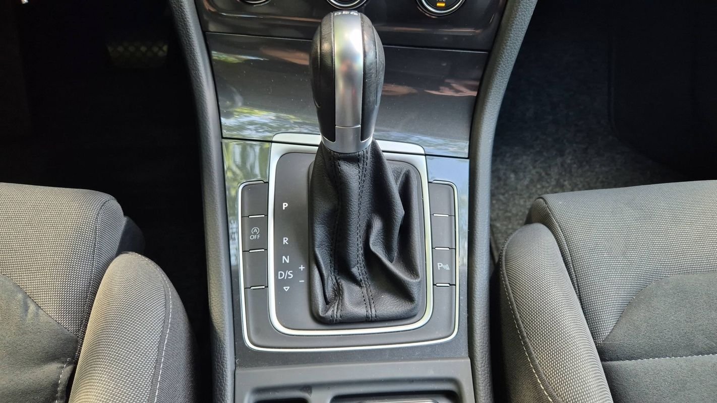 Volkswagen Golf SW - Photo 28