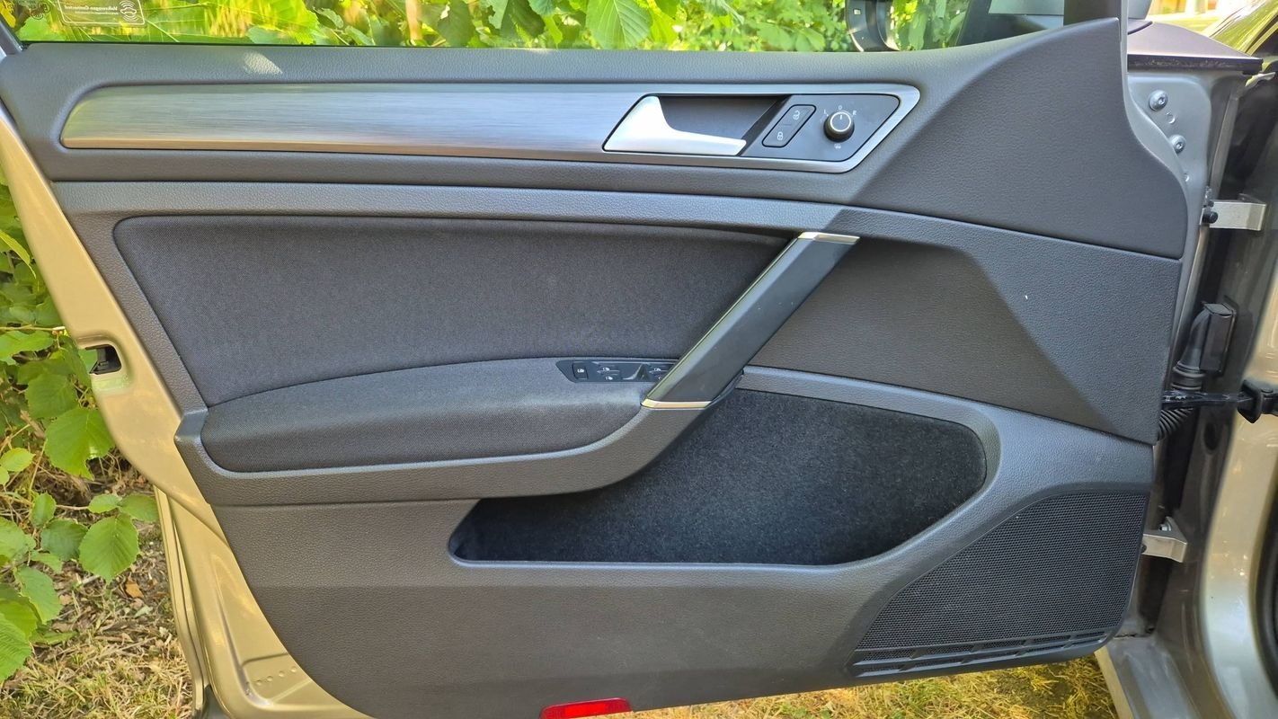 Volkswagen Golf SW - Photo 7