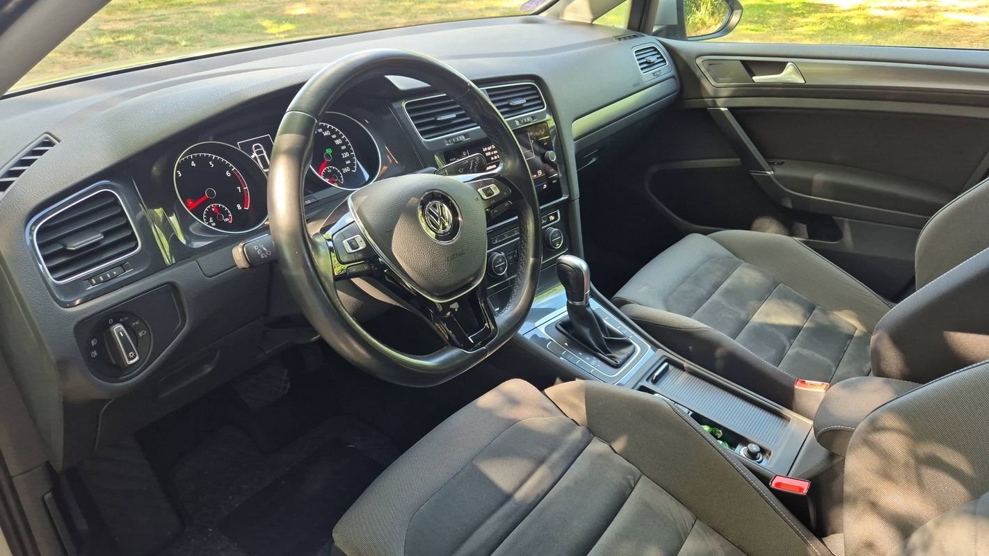 Volkswagen Golf SW - Photo 8