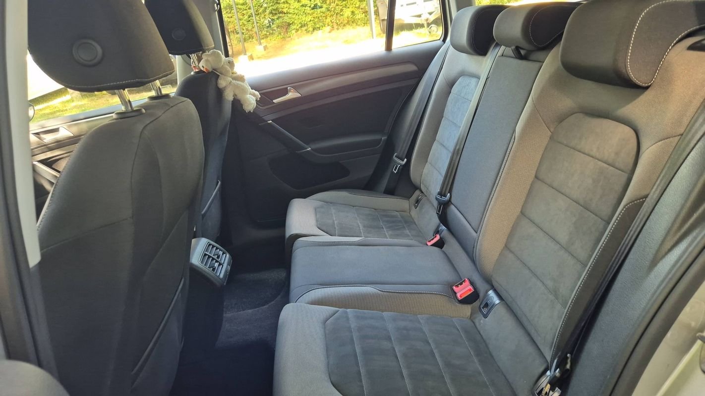 Volkswagen Golf SW - Photo 9