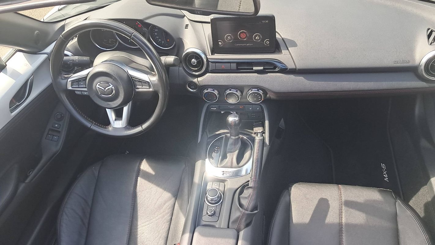 Mazda MX-5 - Photo 11