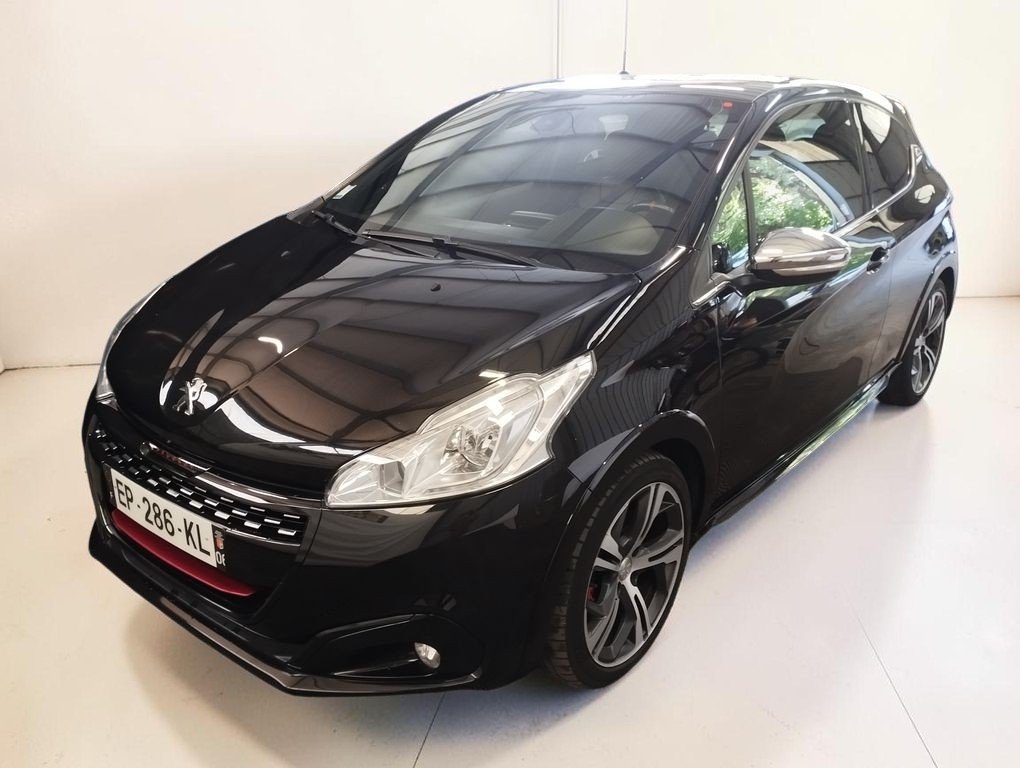 Peugeot 208 - Photo 1