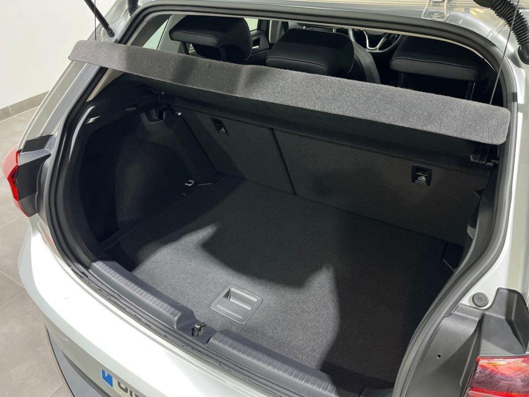 Volkswagen Polo - Photo 32