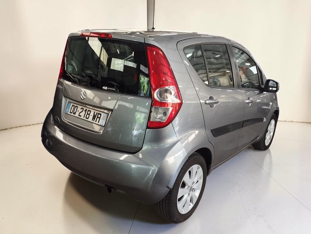 Suzuki Splash - Photo 2