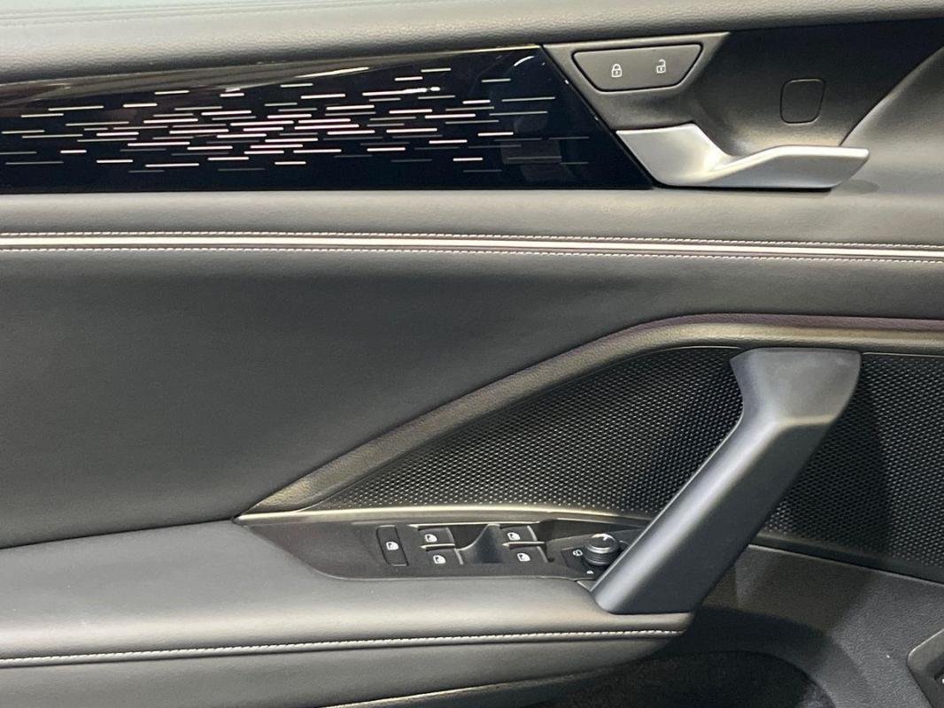 Volkswagen Tiguan - Photo 15