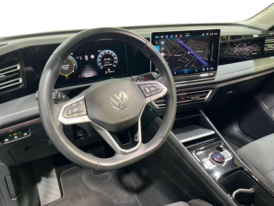 Volkswagen Tiguan - Photo 9
