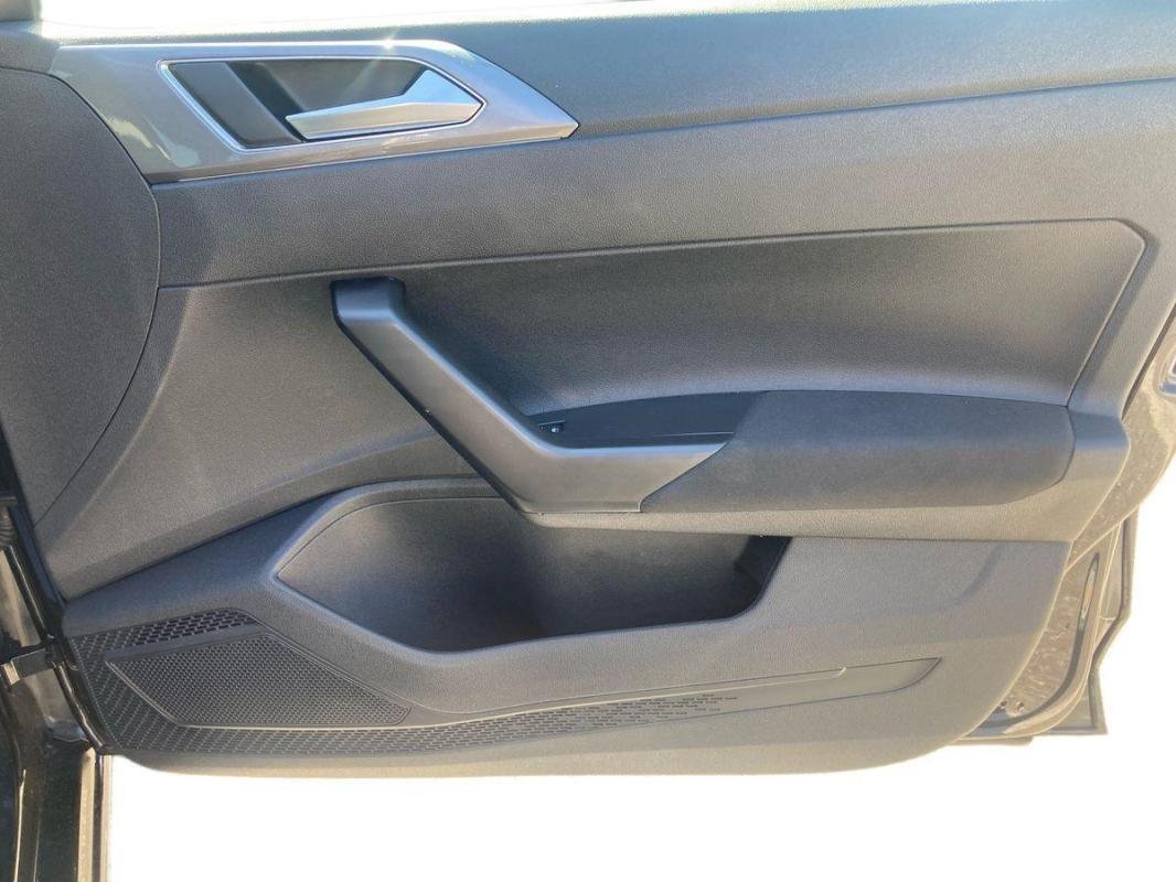 Volkswagen Polo - Photo 28
