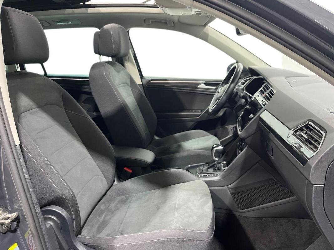 Volkswagen Tiguan - Photo 13