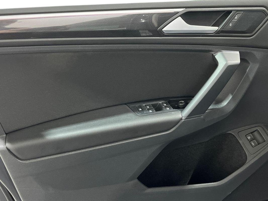 Volkswagen Tiguan - Photo 15