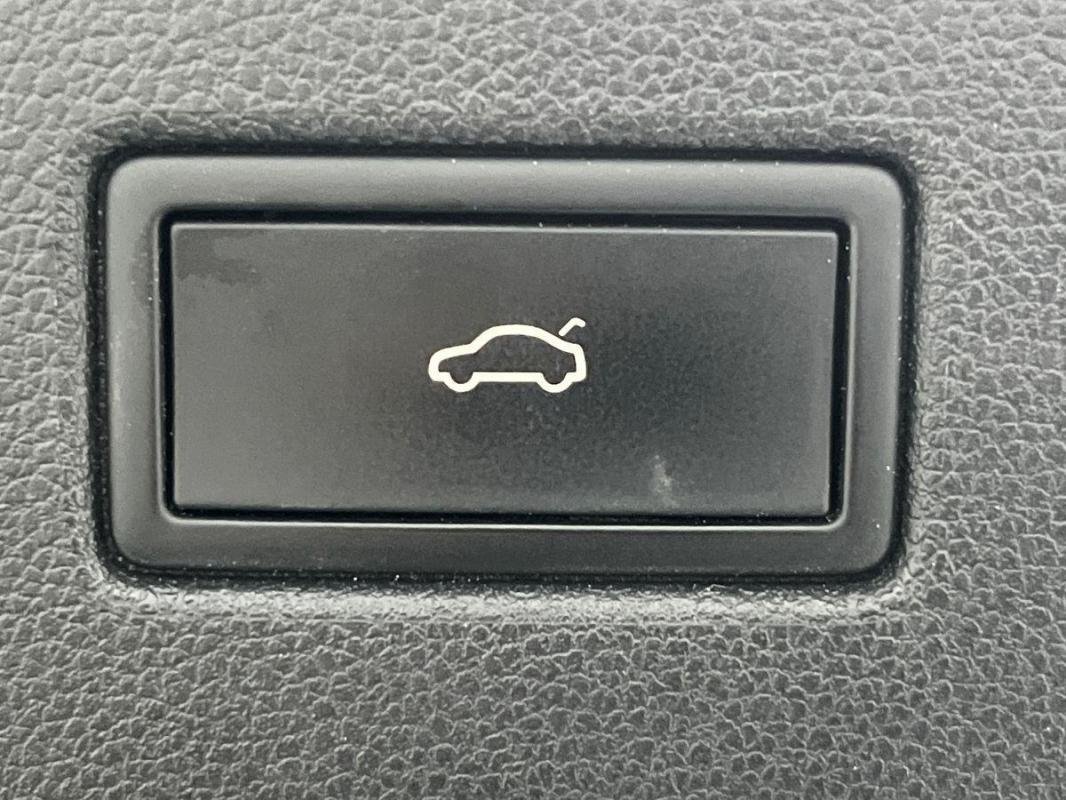 Volkswagen Tiguan - Photo 35
